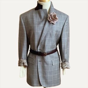 DAKS LONDON Neutral Menswear Wool/Silk Plaid Blazer